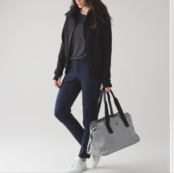 Lululemon City Trek Trouser (Ponte) Inkwell 8 - Picture 2 of 16